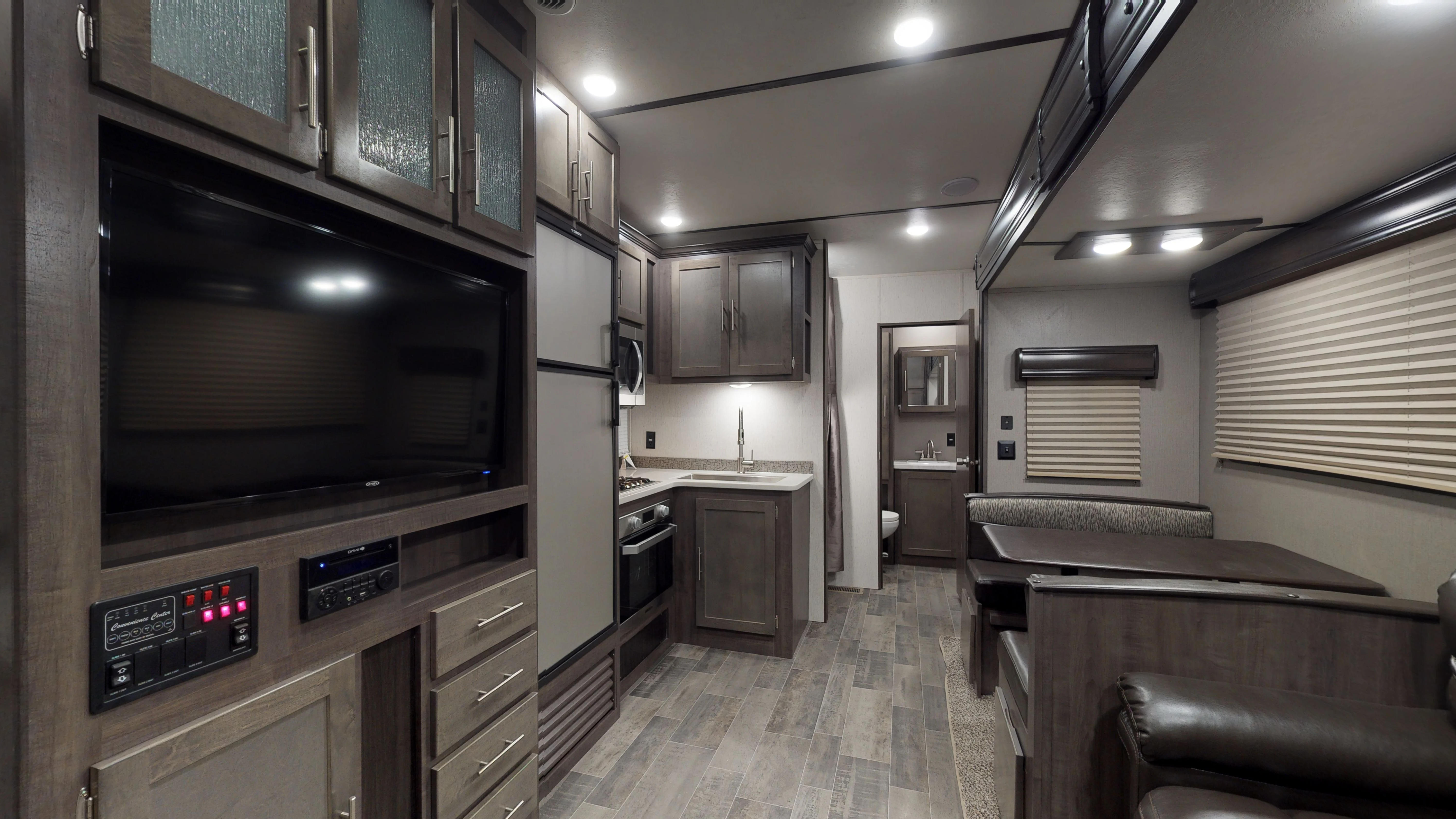 Cruiser Aire Fifth Wheels - CR30BH Floorplan | Crossroads RV